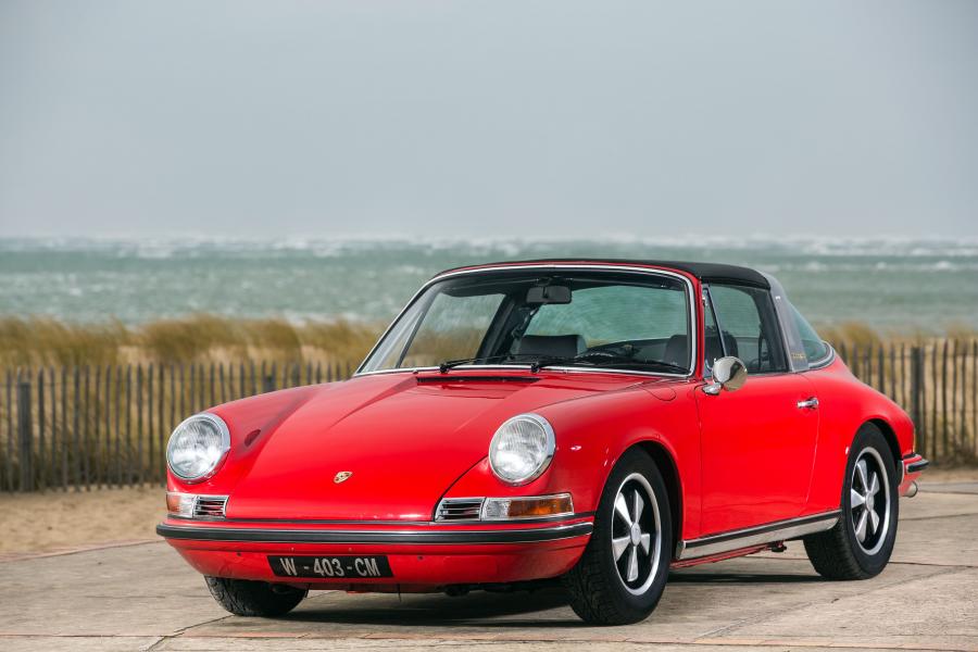  Porsche 911 S 2.2 Targa (911) 1969 года  (фото 3 из 42)